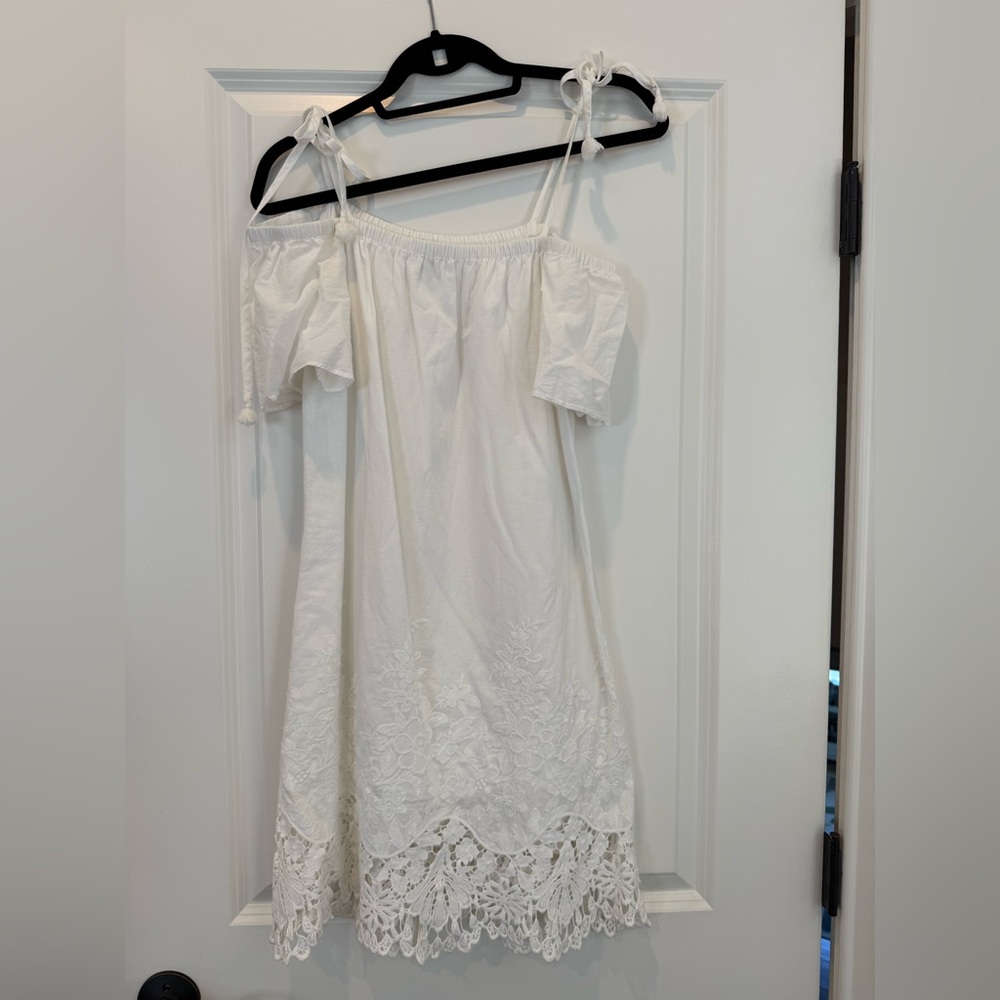 Madewell White Off-Shoulder Mini Dress with tie shoulders and lace hem detail